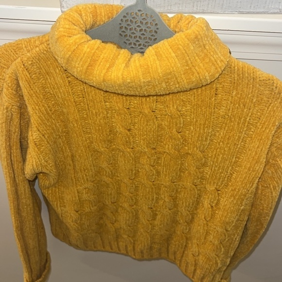 Promod Yellow Sweater - Picture 2 of 6